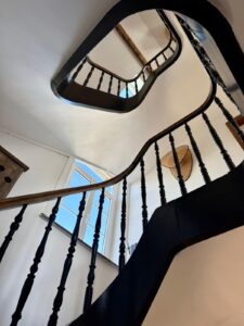 245a7e93-795d-4376-8e5c-1a507911d3af